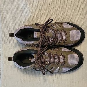 Old Mill Waterproof Hiking Boots Womens Size 11